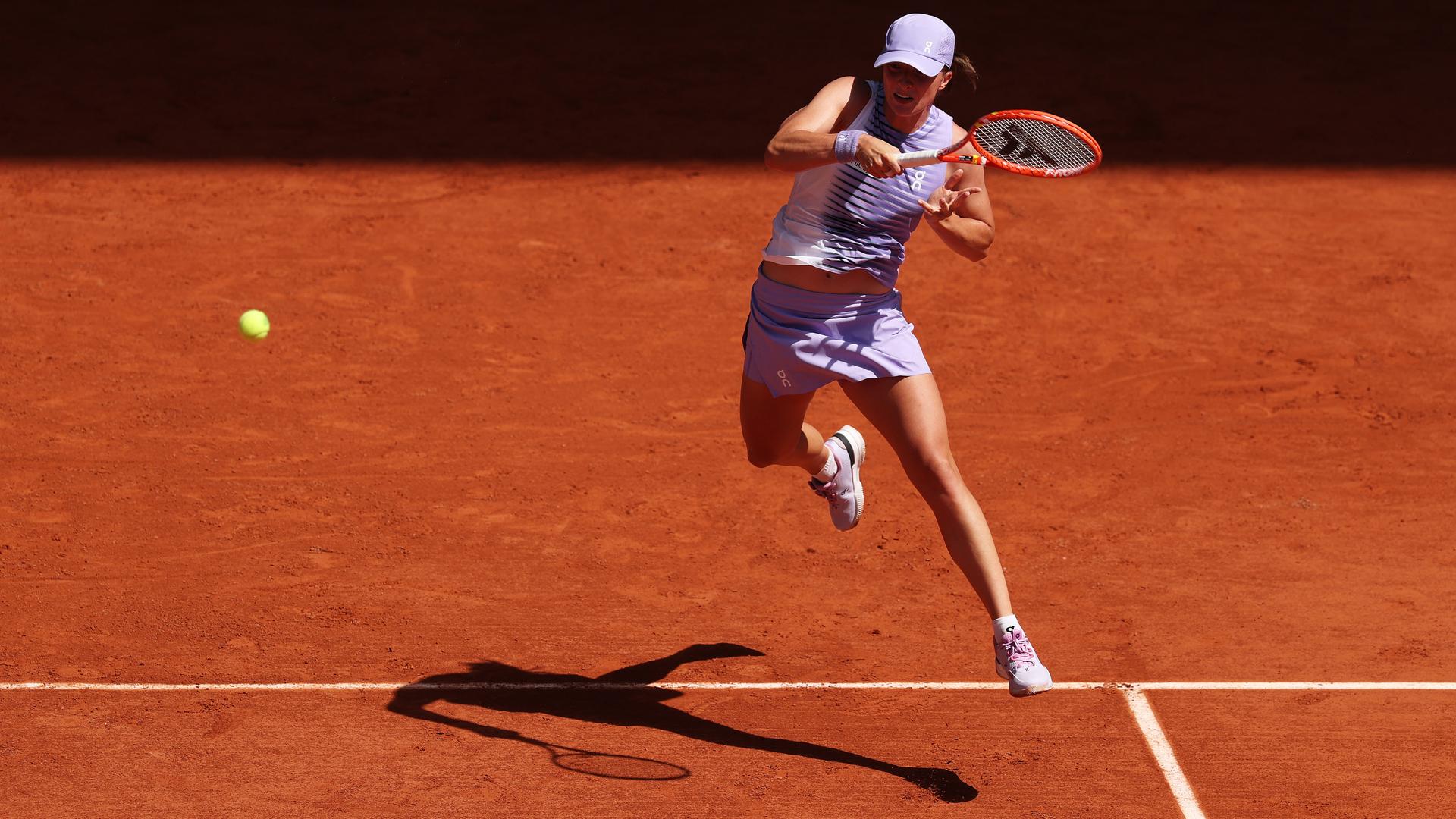 French Open 2026 im Liveblog: Swiatek stürmt in Runde zwei