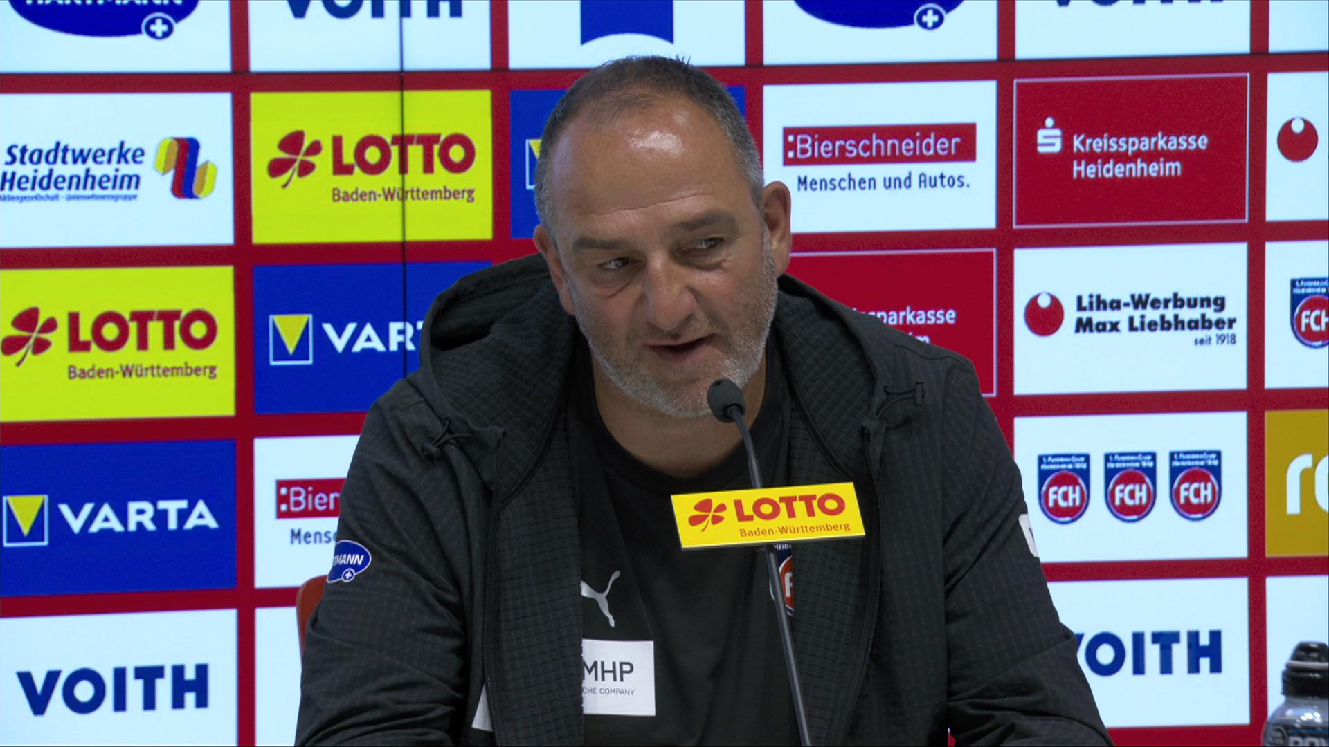 Heidenheims Trainer Frank Schmidt | Sportschau