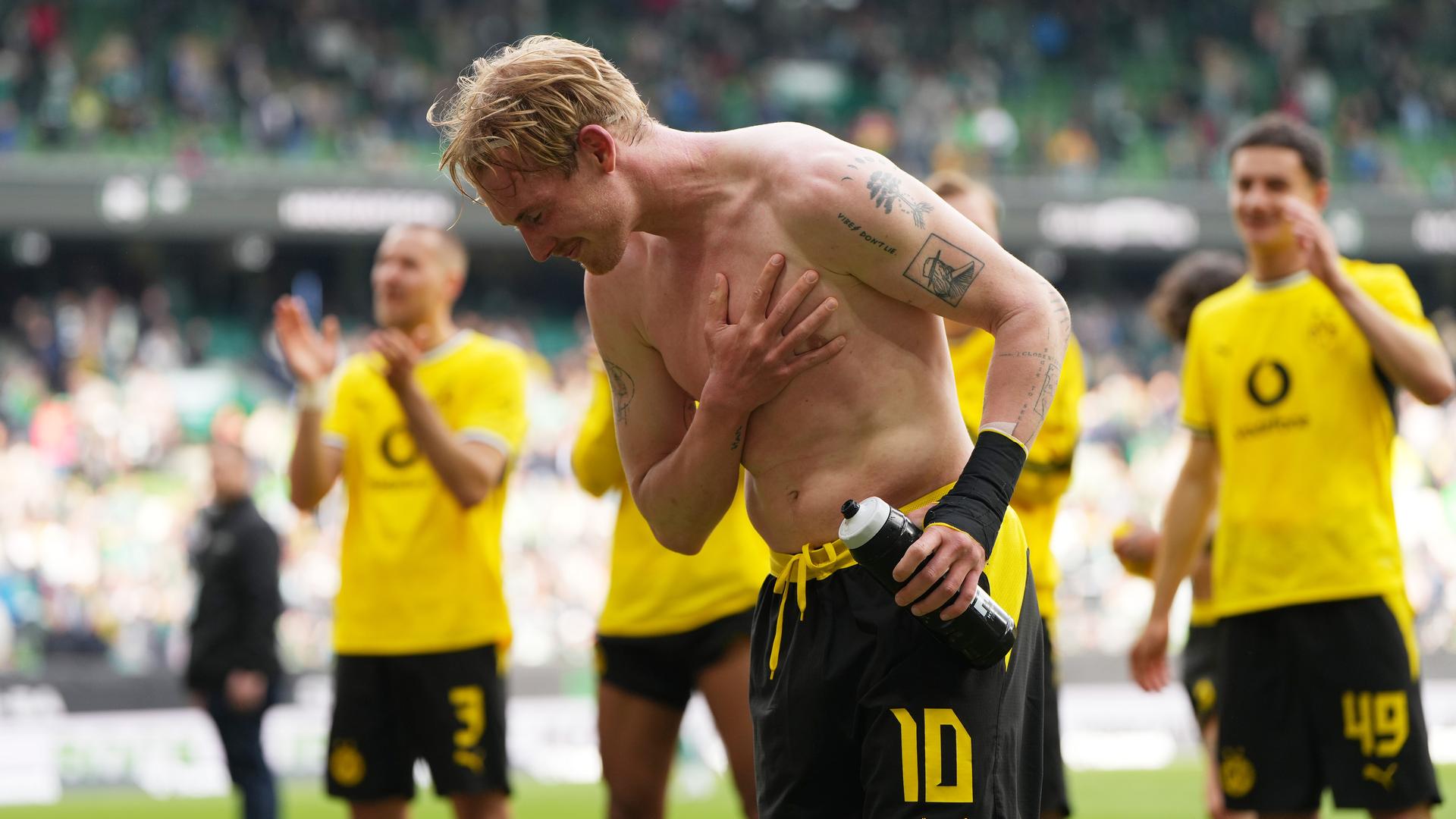 Jule Brandt verabschiedet sich von den BVB-Fans | Getty Images