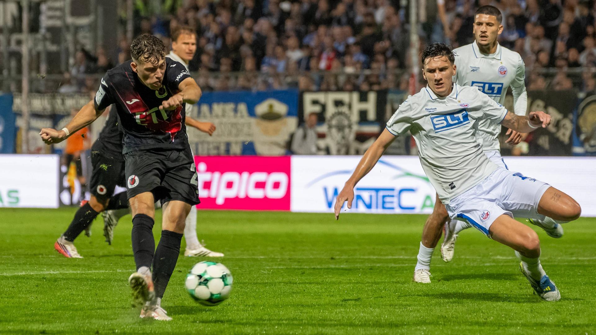 Viktoria Köln überrascht mit Kantersieg gegen Hansa Rostock