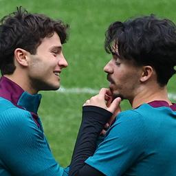 Joao Neves und Vitinha im Training bei PSG