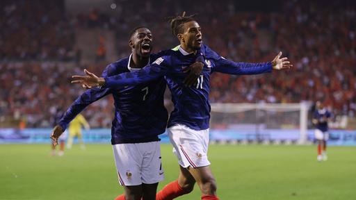 Torjubel von Michael Olise (r.) und Ousmane Dembele