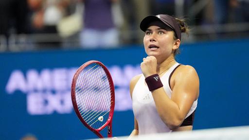 US-Amerikanerin Iva Jovic gewinnt die dritte Runde gegen die Phillipinin Alexandra Eala