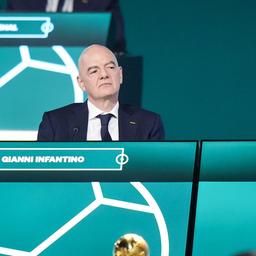 Gianni Infantino und Mattias Graftsröm