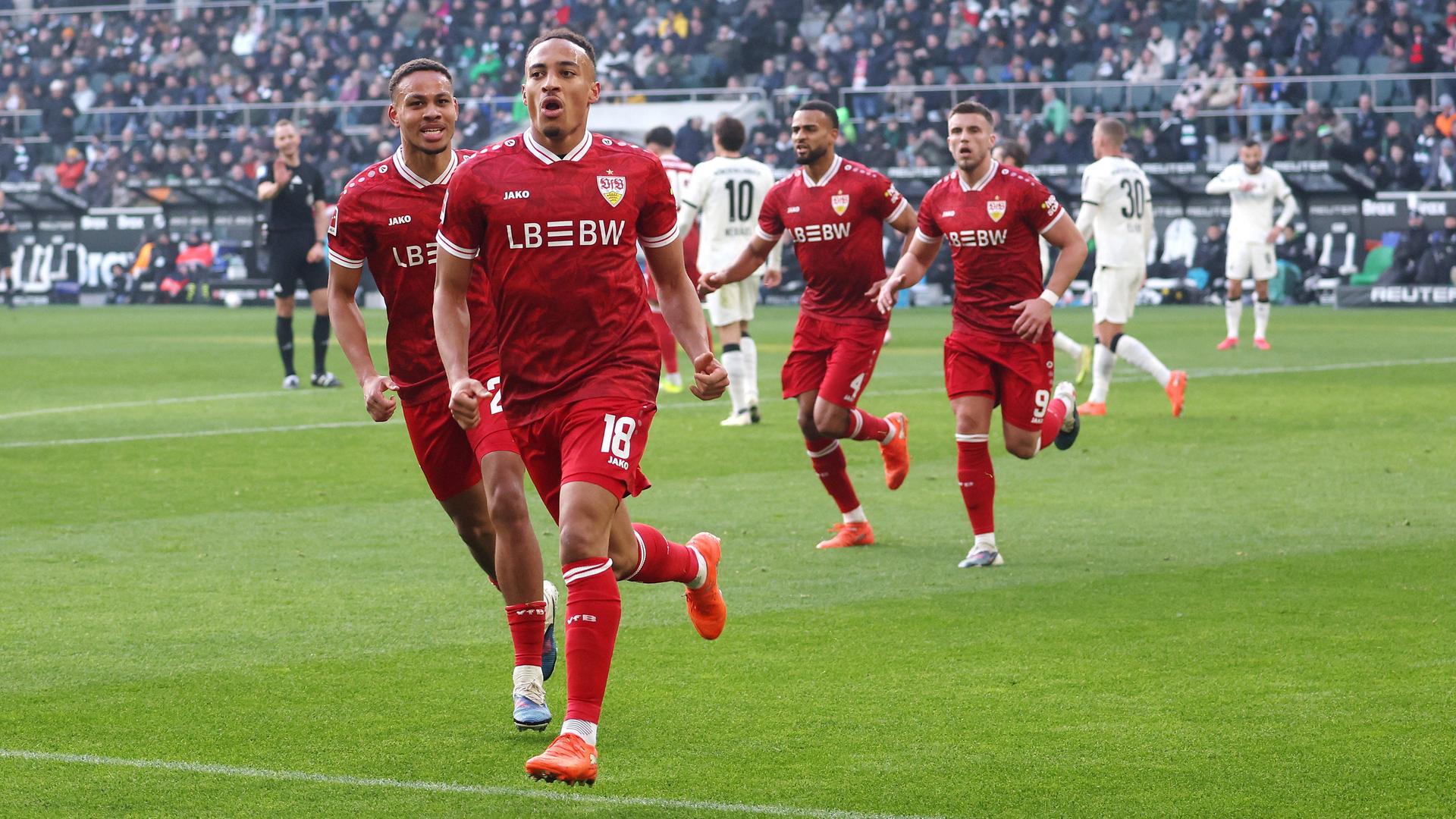 Stuttgarts Jamie Leweling bejubelt seinen Treffer | IMAGO / Pressefoto Baumann