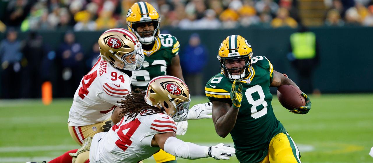 NFL: Packers zerlegen 49ers, Chiefs melden sich zurück | sportschau.de