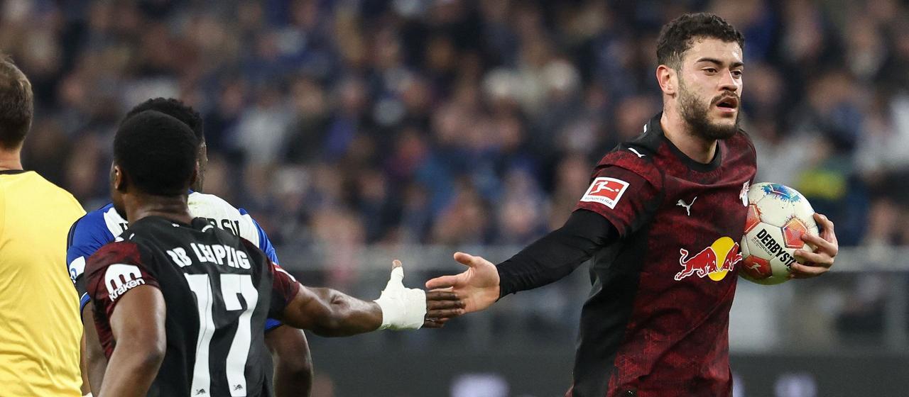 Romulo feiert sein Tor für RB Leipzig