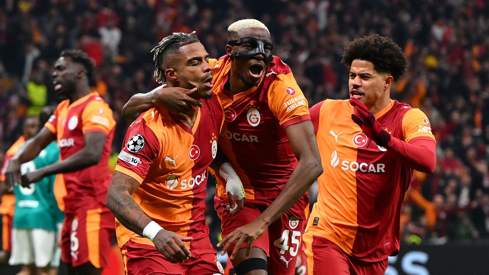 Victor Osimhen weint und jubelt - Galatasaray legt gegen FC Liverpool vor
