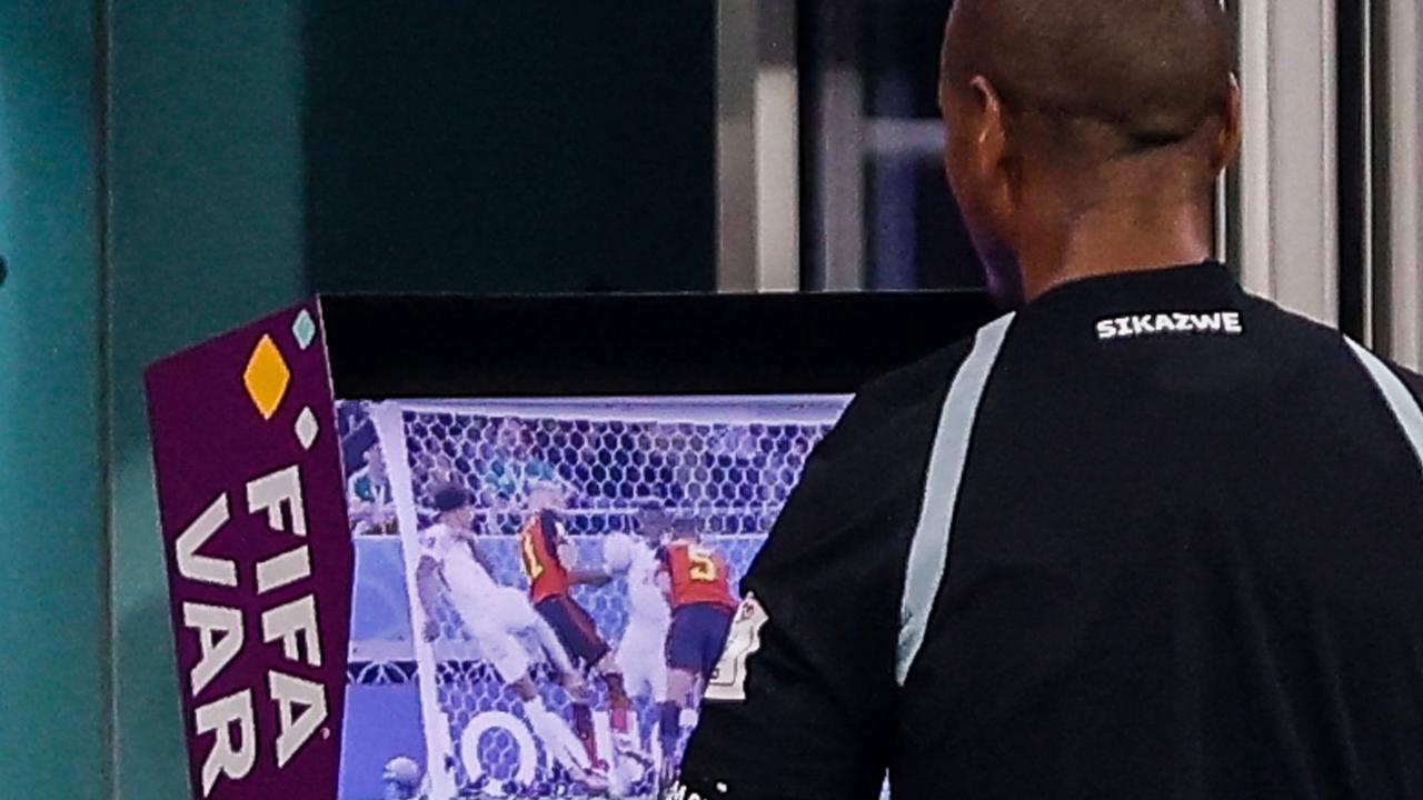 VAR für Ecken und Gelbe Karten: Alle neue Regeln bei der WM 2026