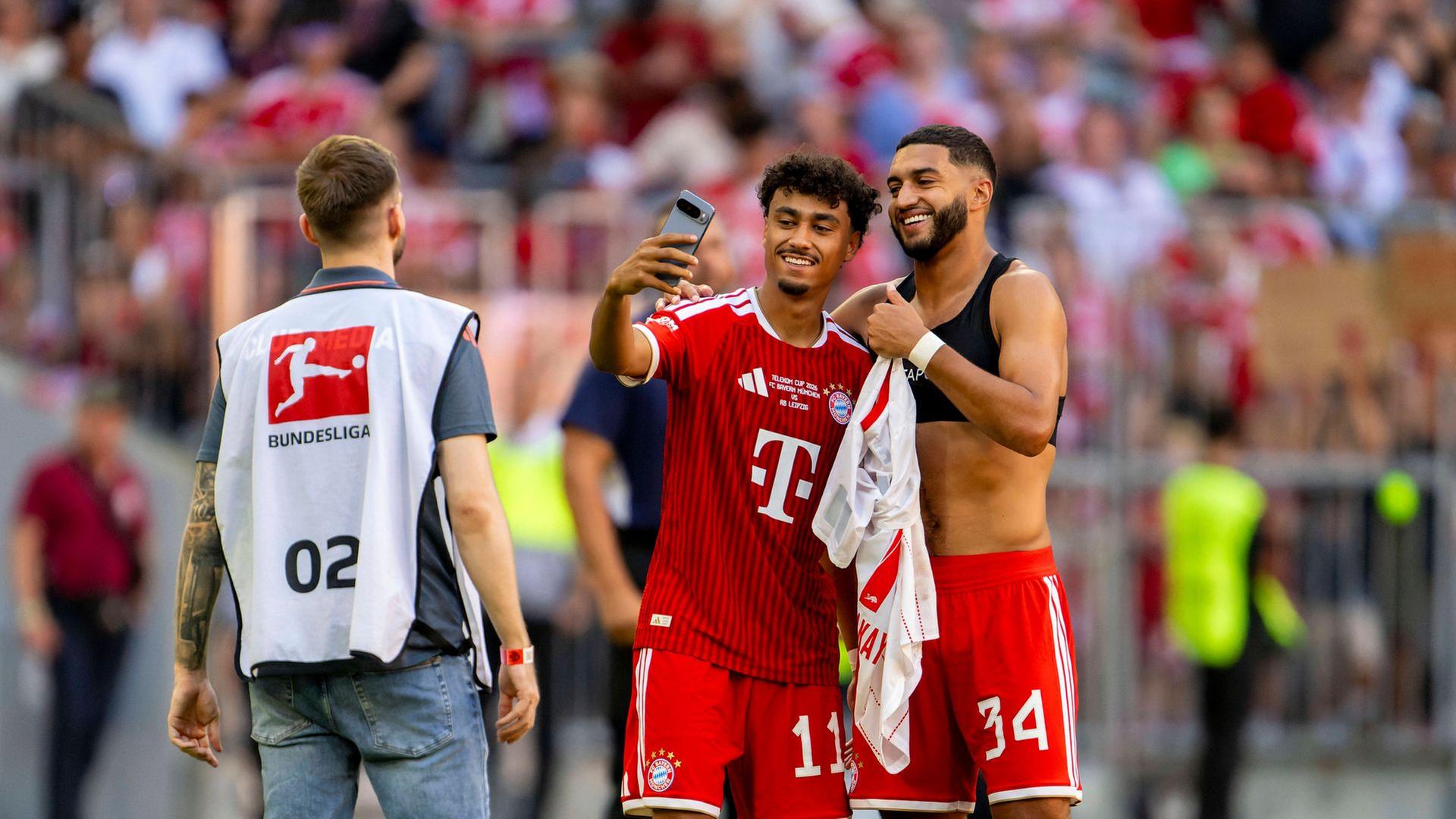 Bayerns Neuzugänge Brown und Saibari drehen gegen Stuttgart auf