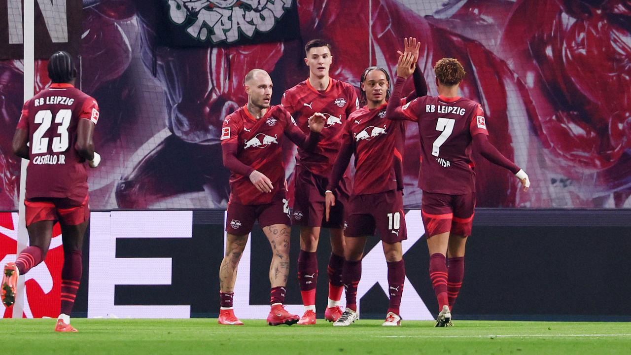 Leipzig bejubelt die Führung | firo Sportphoto/Picture Point