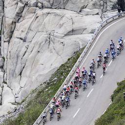 Die Radsportteams Tudor Pro Cycling und Intermarché-Circus-Wanty steigen nach dem Tod von Gino Mäder aus der diesjährigen Tour de Suisse aus.