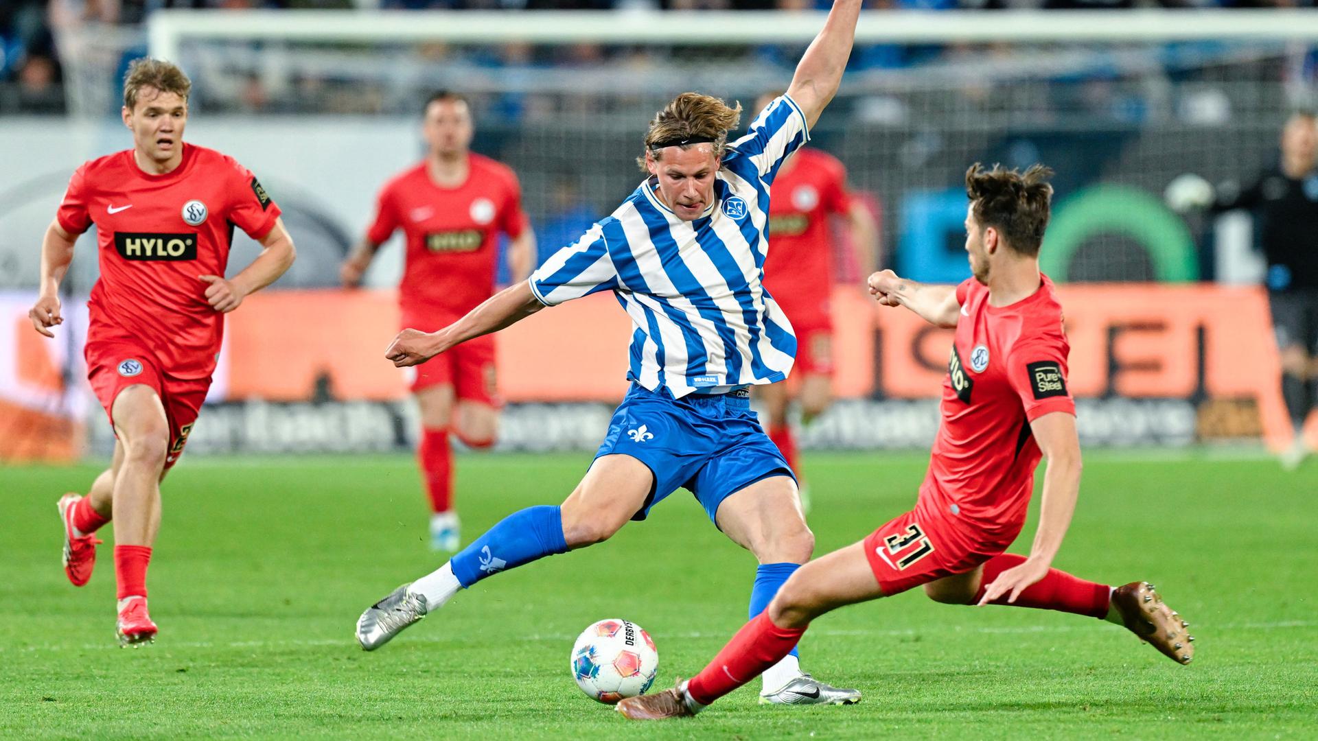 Wildes Sechs-Tore-Remis hilft weder Darmstadt noch Elversberg