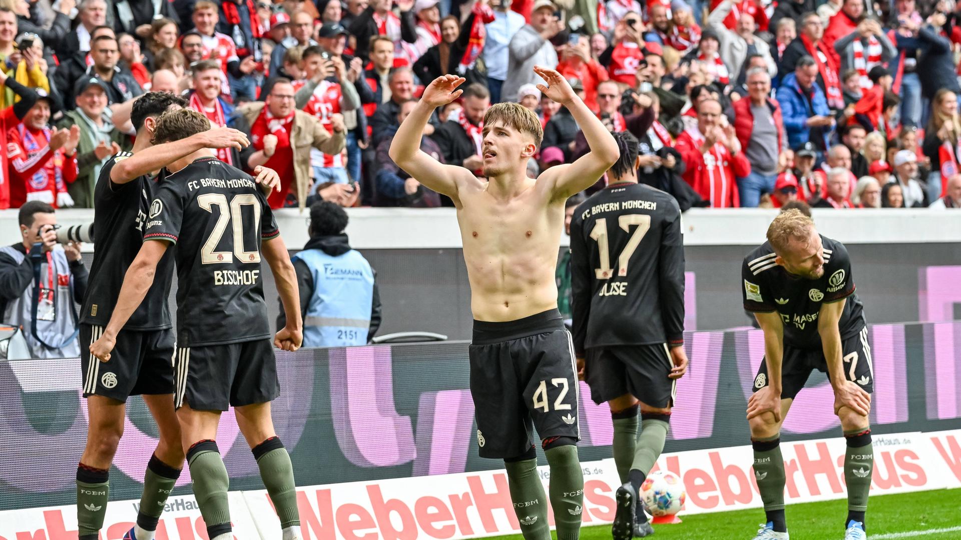 Lennart Karl bejubelt den Siegtreffer gegen den SC Freiburg | IMAGO / Eibner