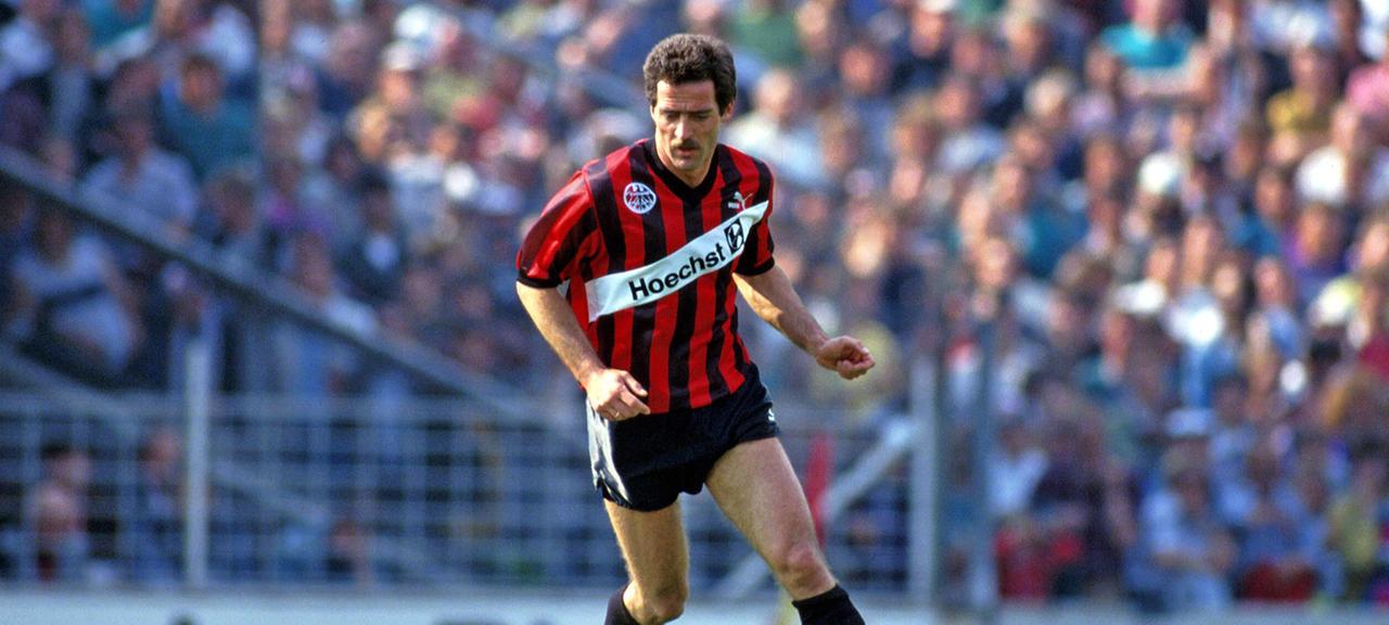 Tor des Monats Mai 1990, Uwe Bein | imago Tor des Monats Mai 1990, Uwe Bein