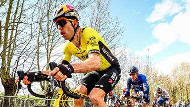 Radprofi Wout van Aert bei einem Start in Flandern