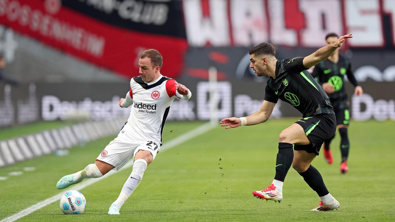 Frankfurts Götze am Ball | IMAGO/Jan Hübner