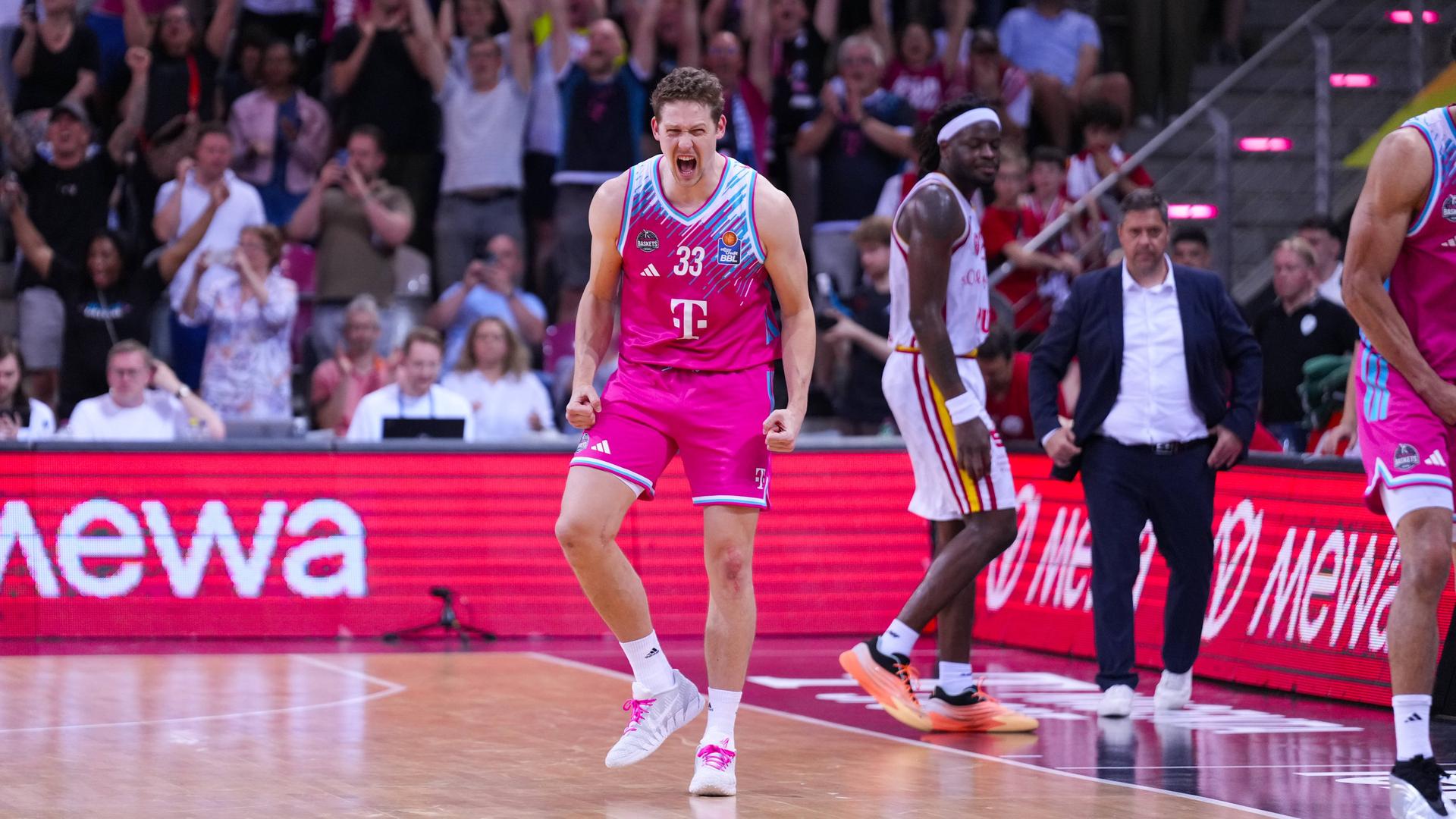 Baskets Bonn gewinnen Spiel fünf und stehen im Playoff-Halbfinale