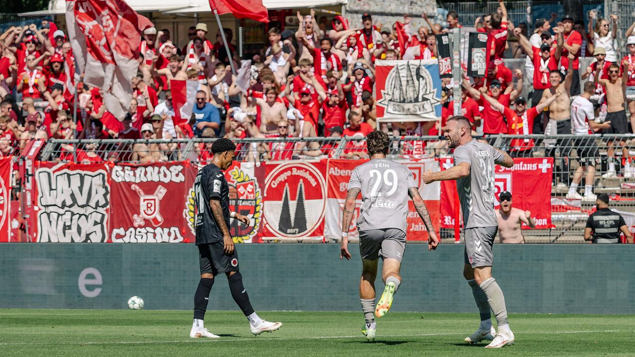 Viktoria Köln Suffers 2-5 Defeat Against Jahn Regensburg in 3. Liga Opener