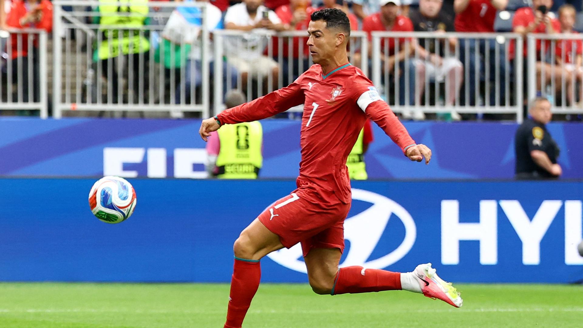 WM 2026: Ronaldo schreibt Geschichte - und lässt Messi hinter sich