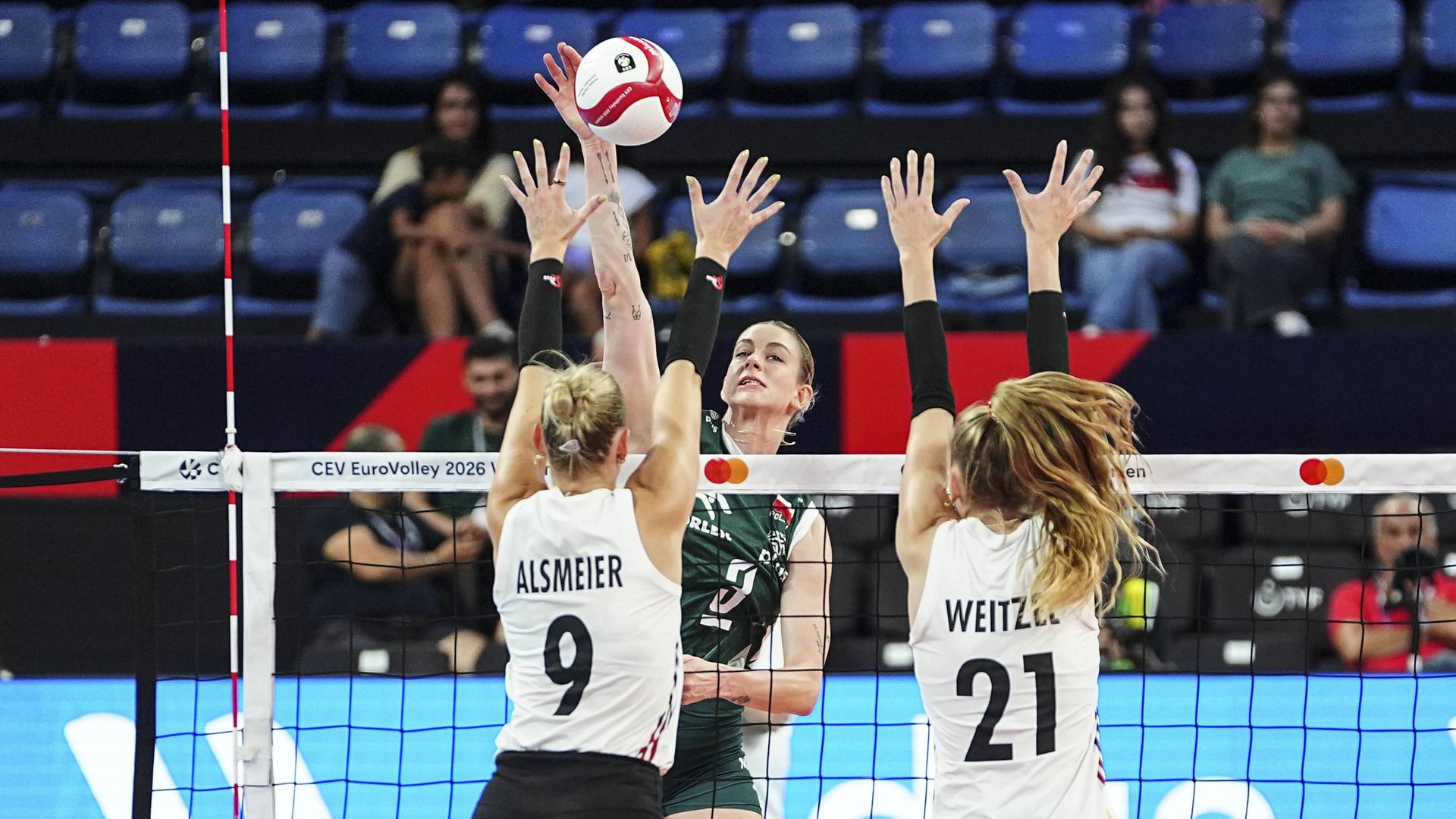 EM: Deutsche Volleyballerinnen verlieren letztes EM-Gruppenspiel