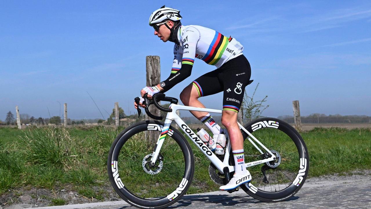 Pogačar jagt Paris-Roubaix