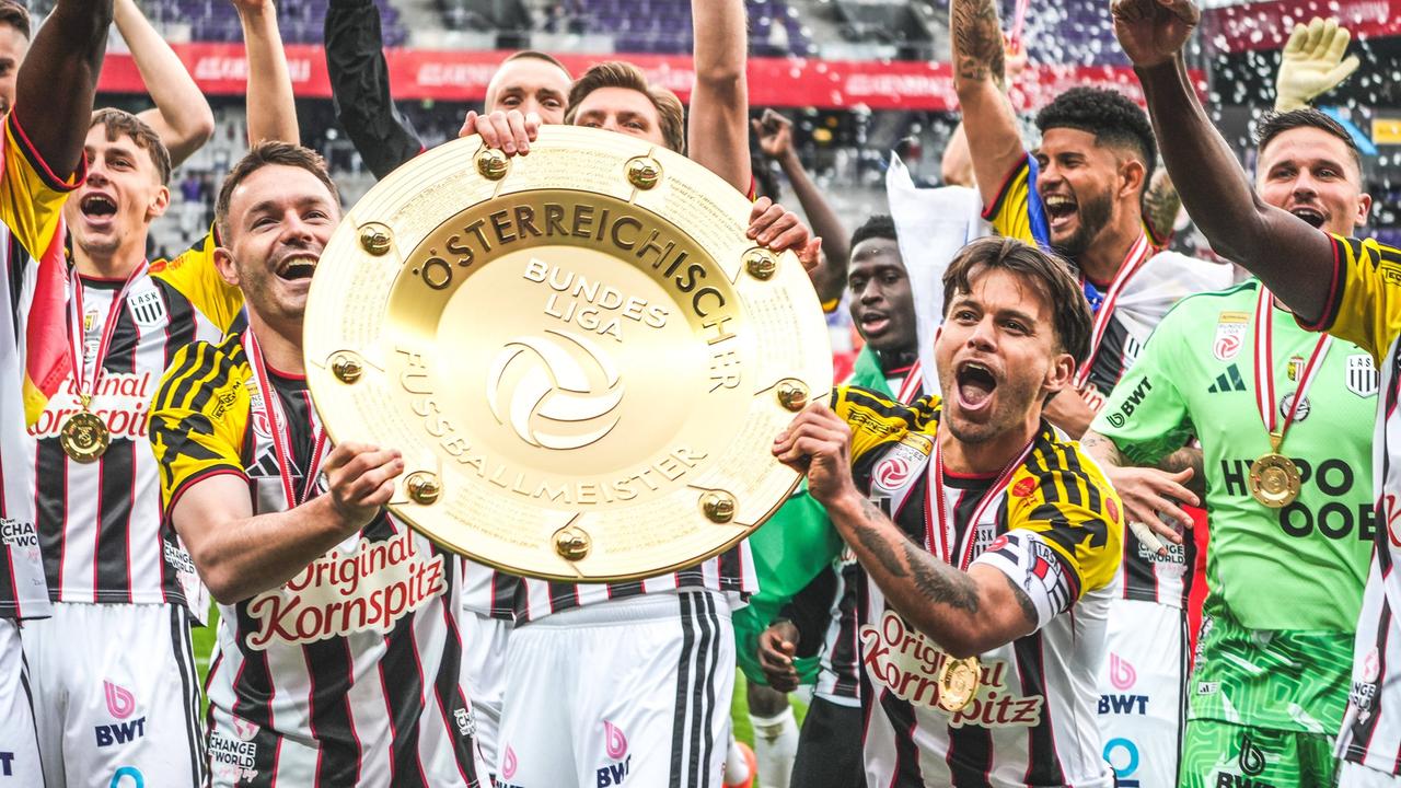 Meister, Absteiger, Aufsteiger - Europas Fußball im Überblick