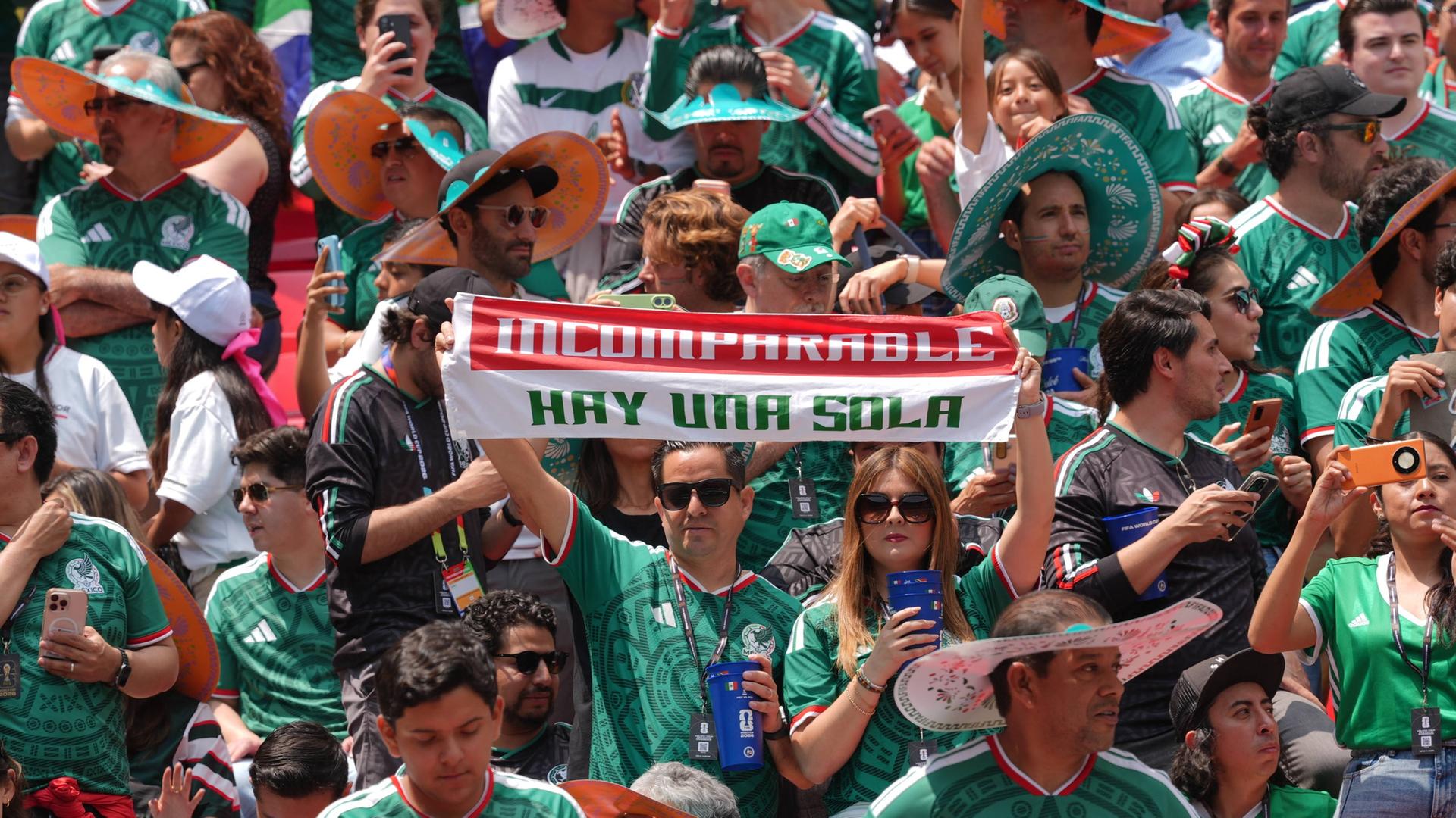 Party in Mexiko: Die WM-Eröffnungsfeier läuft