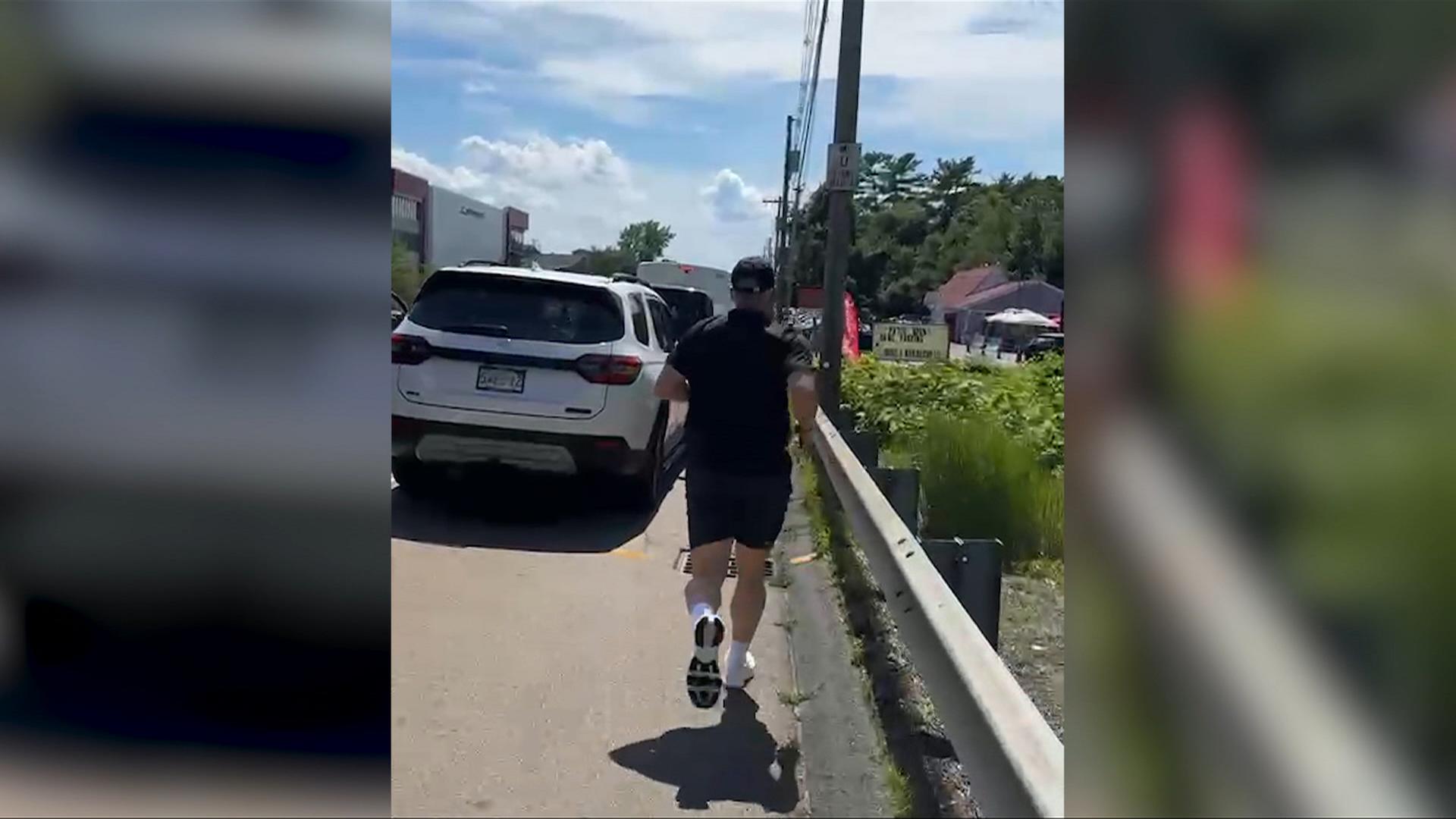 Vor Frankreich-Spiel: Bastian Schweinsteiger musste zum Stadion joggen