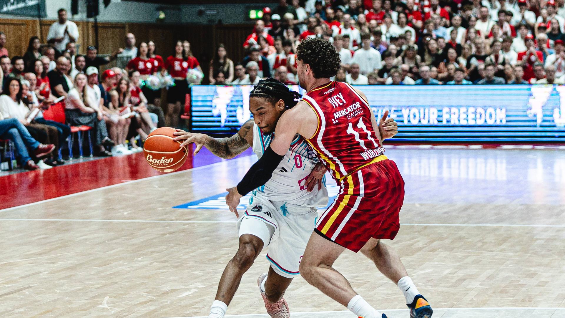 Würzburg zwingt Baskets Bonn ins Entscheidungsspiel