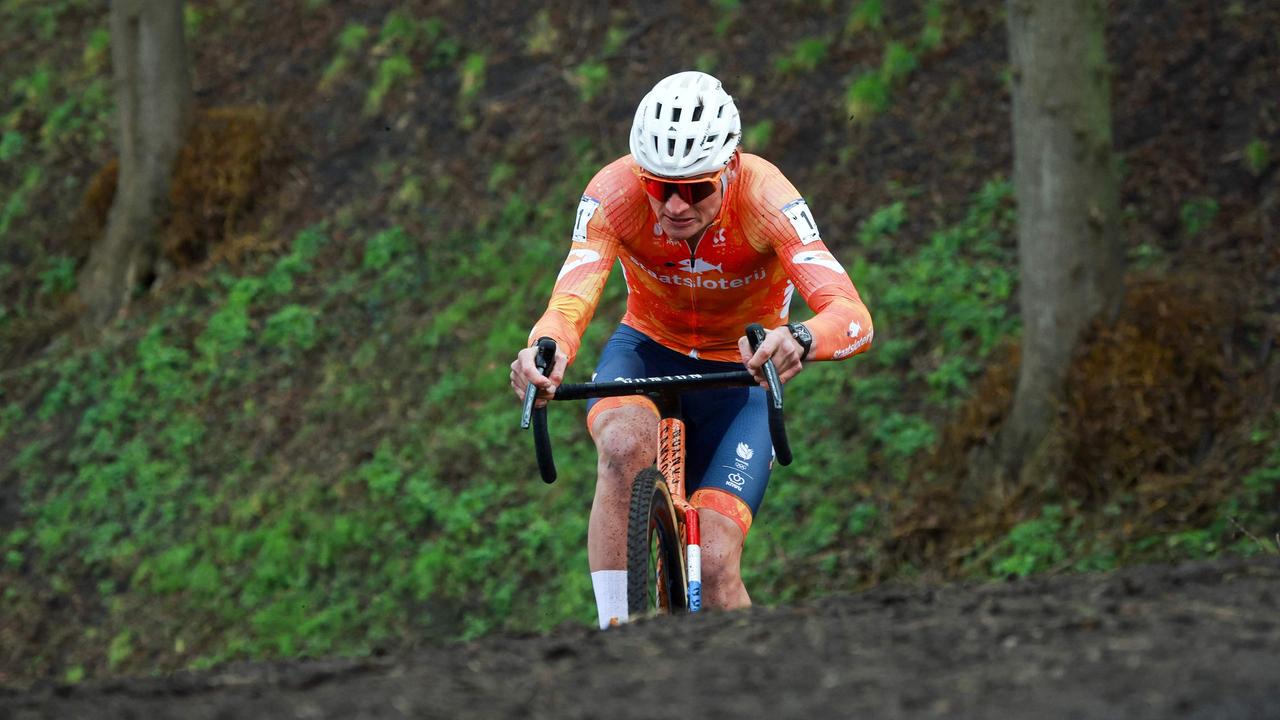 radcross-van-der-poel-jetzt-alleiniger-rekordweltmeister