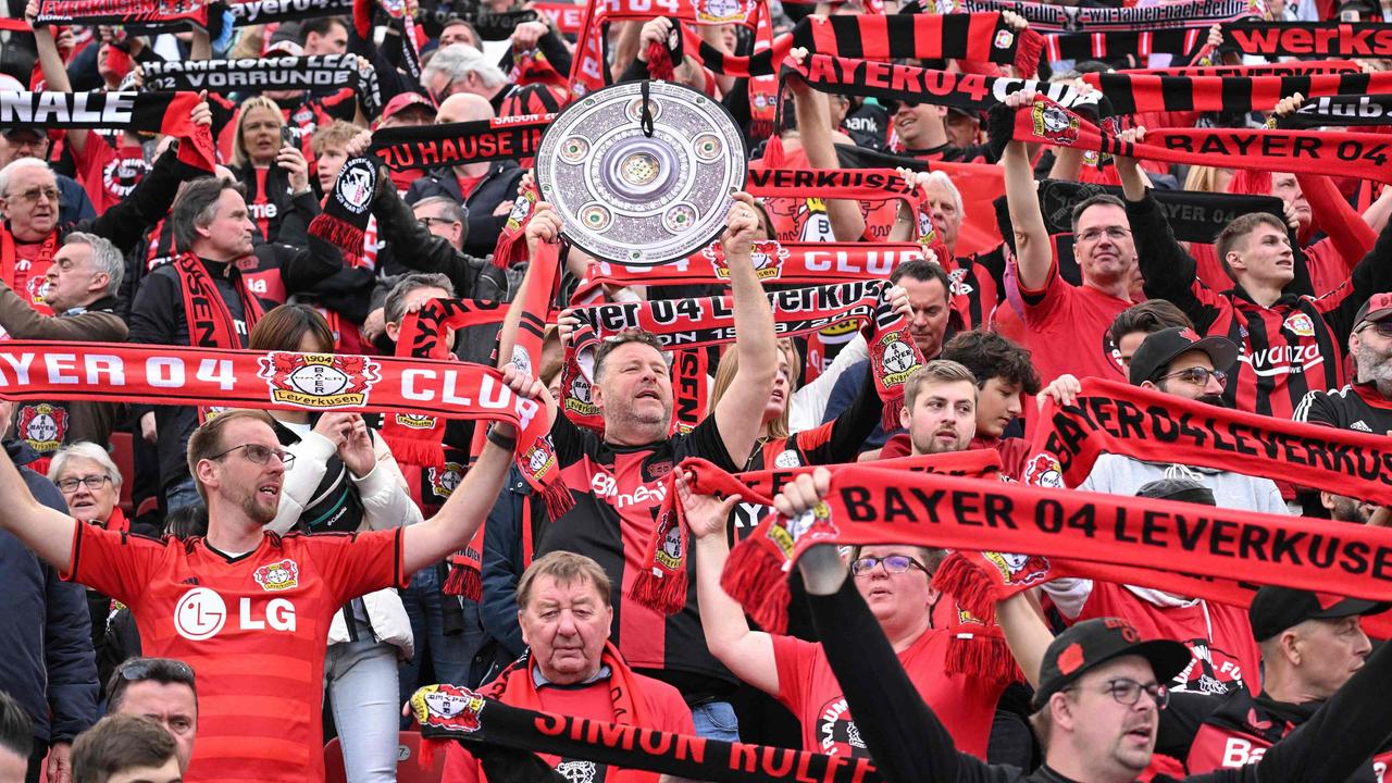 Fans von Bayer 04 Leverkusen beim Spiel gegen den SV Werder Bremen | AFP/Ina Fassbender