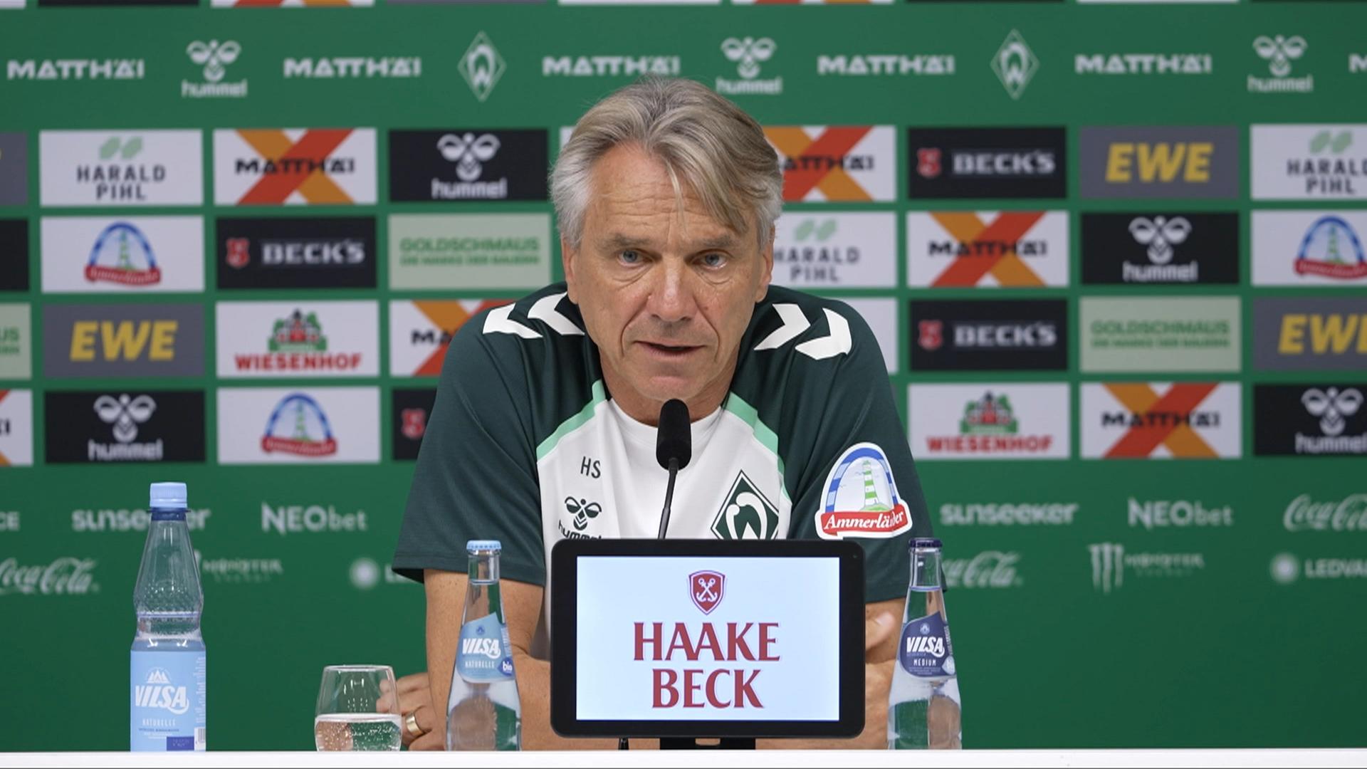 Bremen-Trainer Horst Steffen auf der Pressekonferenz | sportschau