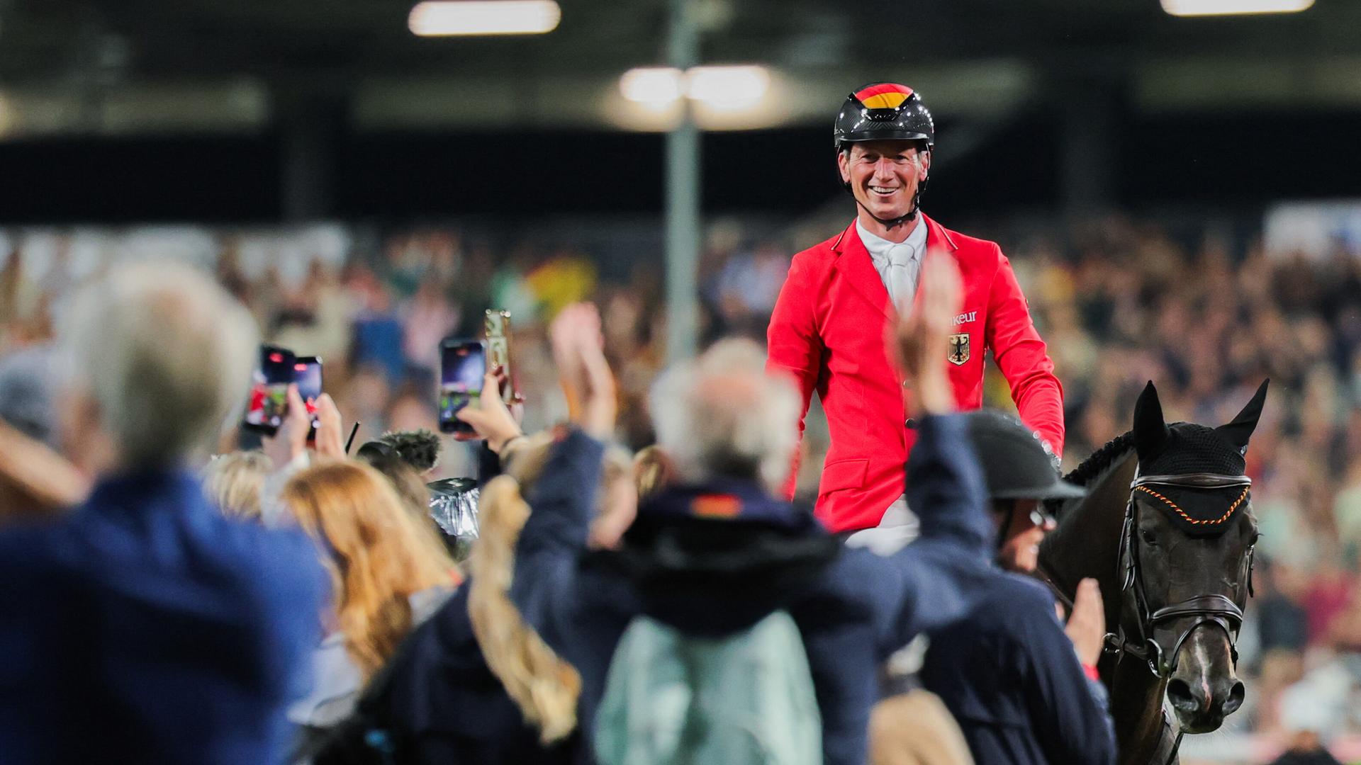 Deutsche Springreiter bejubeln Gold bei Heim-Turnier