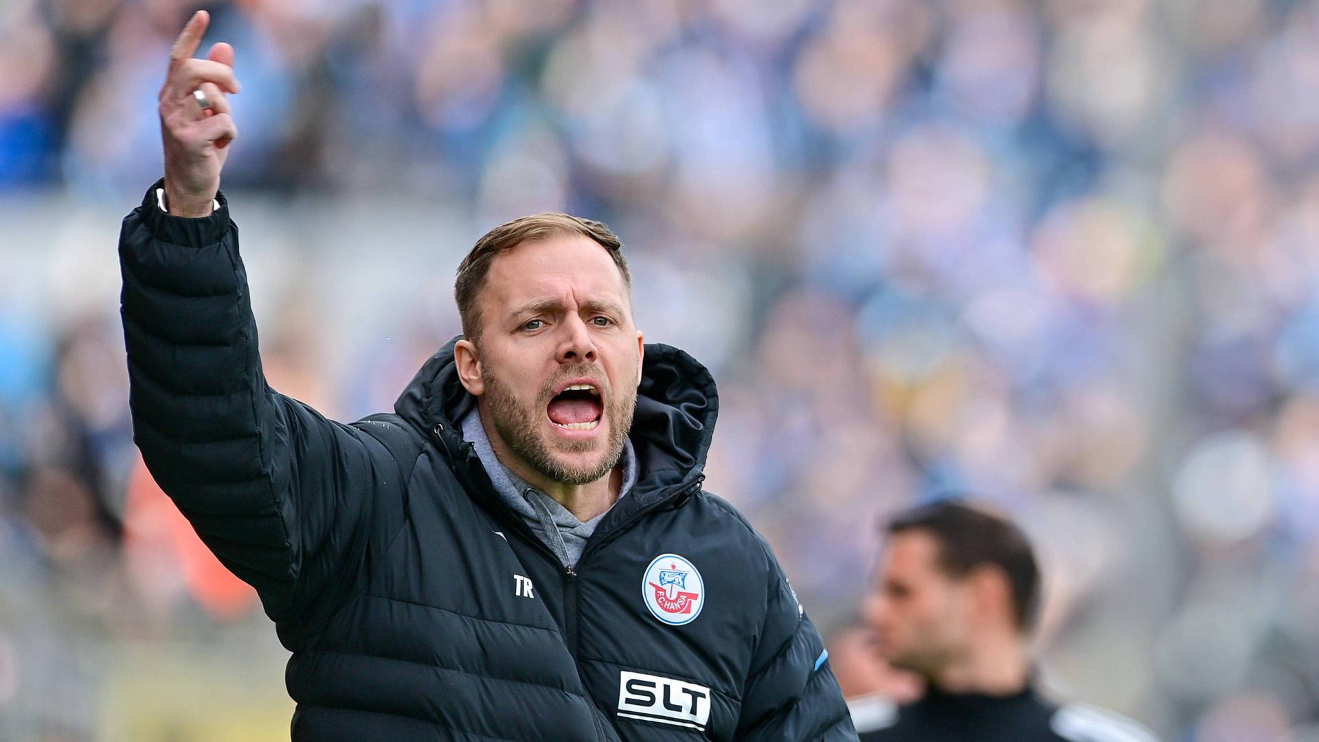 Jetzt live - Verl empfängt Rostock zum Verfolger-Duell