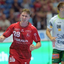 MT Melsungen: Luca Sigrist bejubelt einen Treffer