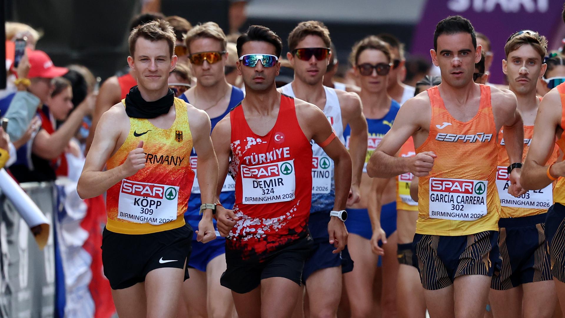 Köpp disqualifiziert - Linke noch auf Marathon-Strecke