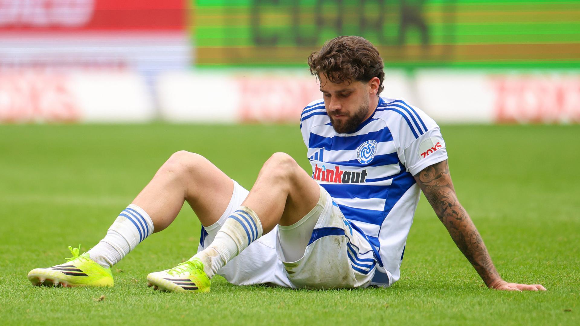 Pfosten verhindert Relegation für Duisburg