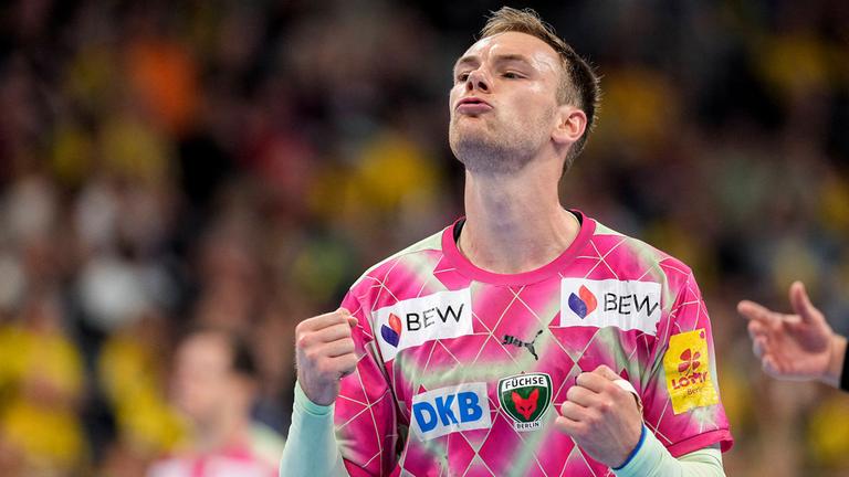 Mathias Gidsel jubelt über einen Treffer bei den Rhein-Neckar Löwen. Quelle: imago images/foto2press