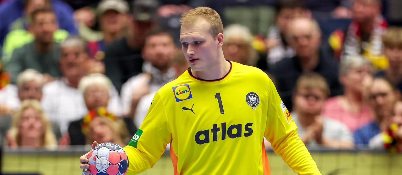 Torhüter David Späth 