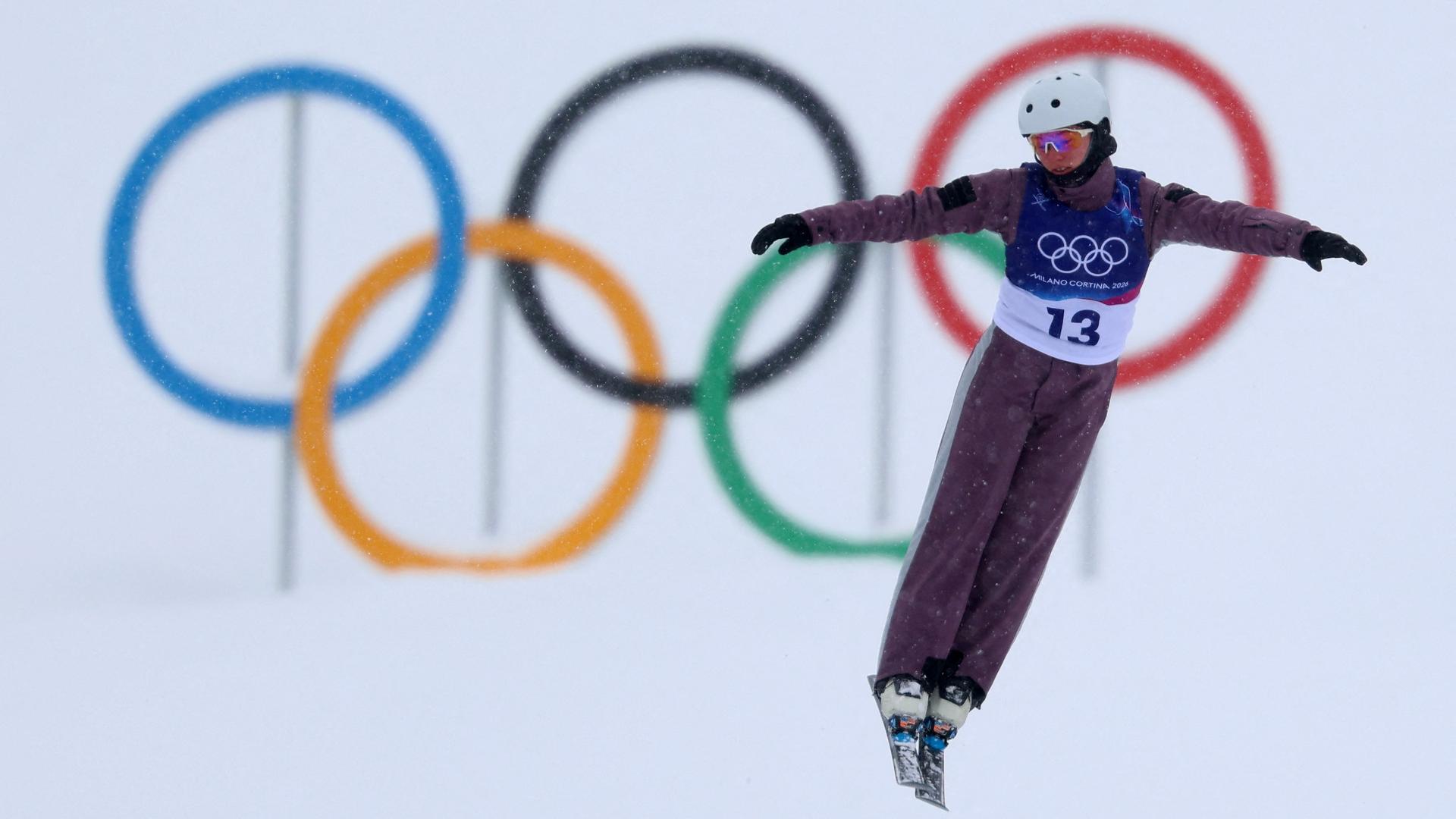 Emma Weiss in Aktion beim Freestyle-Skiing | REUTERS