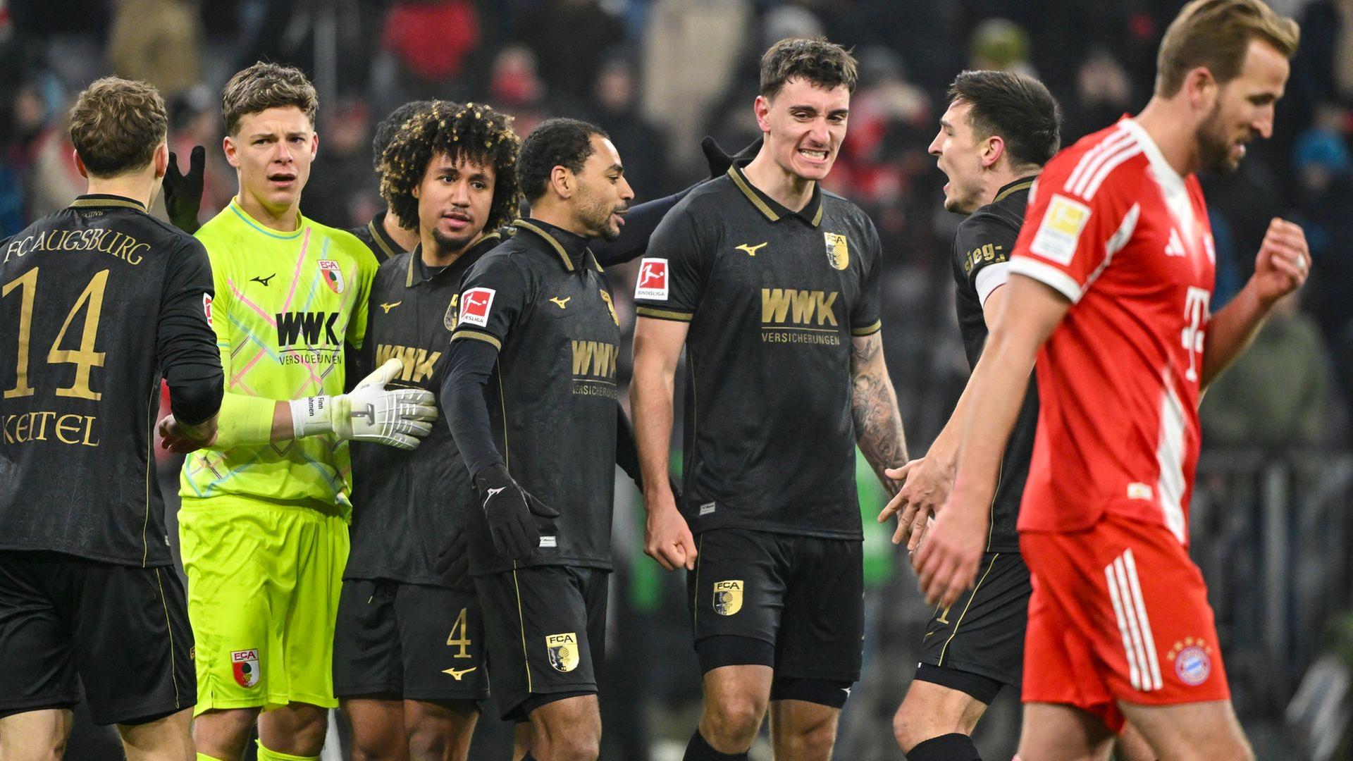 FC Bayern vs. FC Augsburg | picture alliance/dpa | Peter Kneffel
