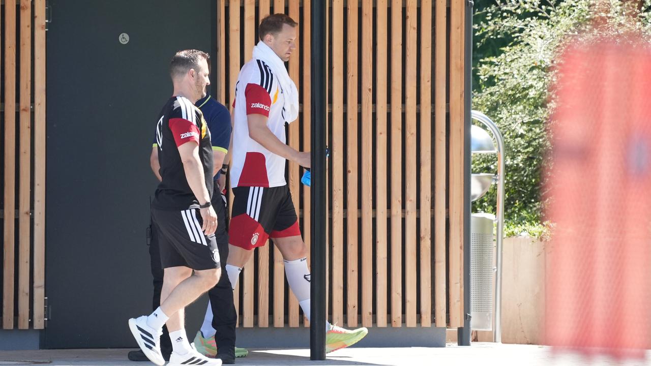 Neuer im Kreis der Nationalmannschaft