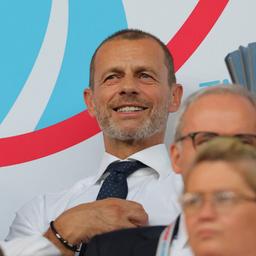 UEFA-Präsident Aleksander Ceferin beim Eröffnungsspiel der Frauen-EM 2025 zwischen der Schweiz und Norwegen.