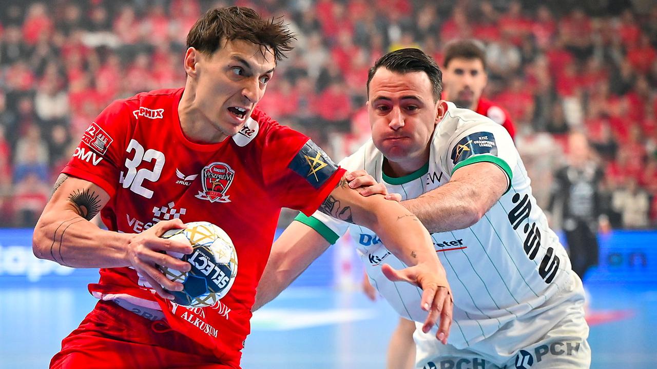 Späte Gegentore - Füchse verlieren Viertelfinal-Hinspiel knapp