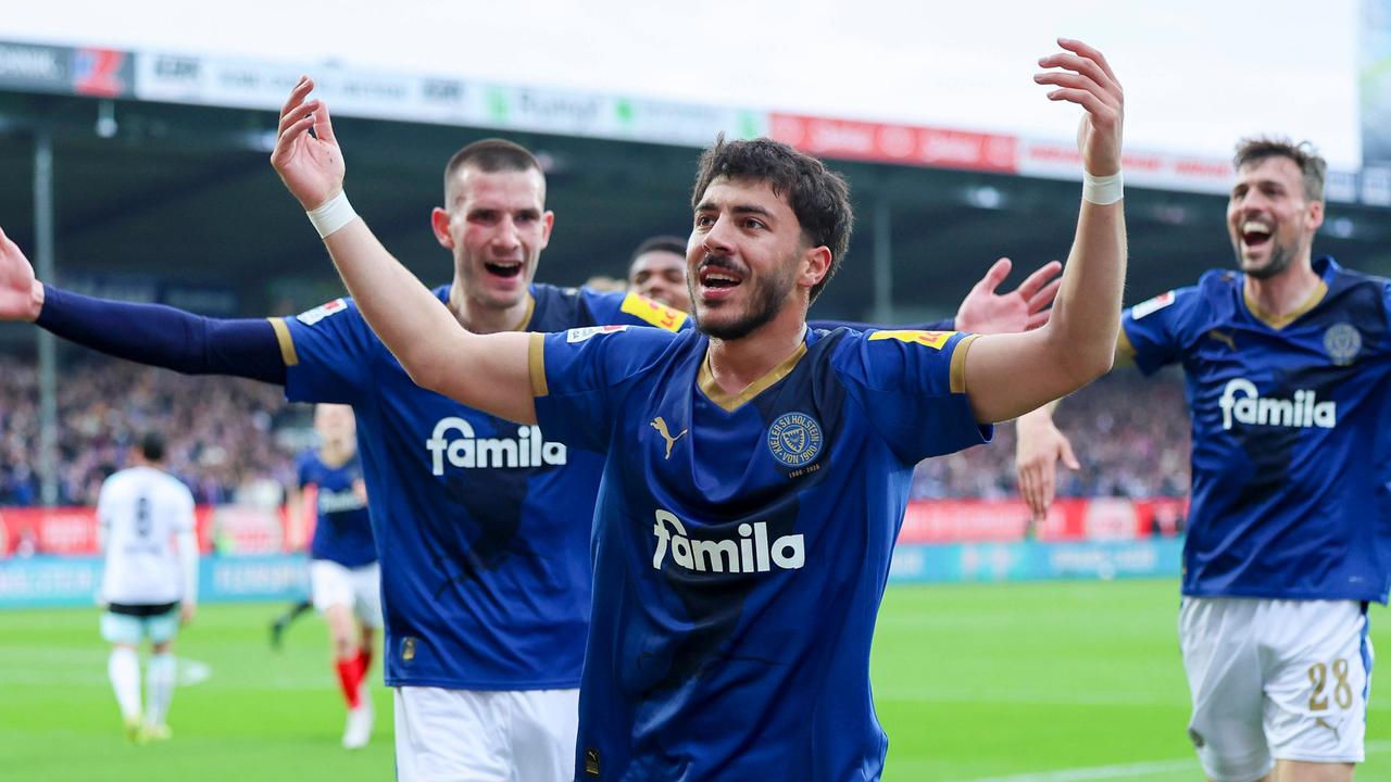 Kiel düpiert desolates Kaiserslautern