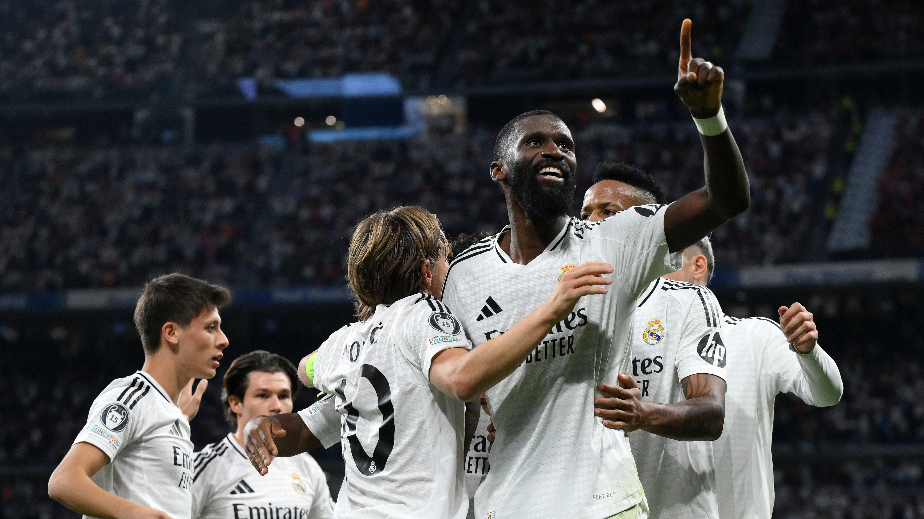 Champions League: Antonio Rüdiger schickt starken VfB Stuttgart punktlos  nach Hause | sportschau.de