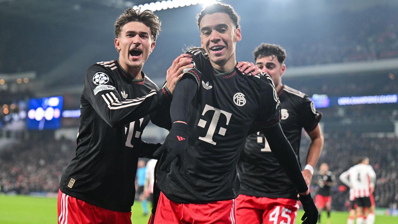 Sieg bei PSV Eindhoven: FC Bayern hält Platz zwei Sieg bei PSV Eindhoven: FC Bayern hält Platz zwei
