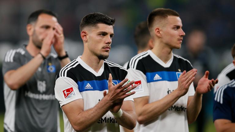 Frust beim HSV | Selim Sudheimer/firo Sportphoto Frust beim HSV