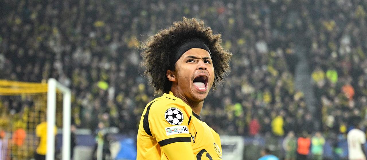 Dortmunds Karim Adeyemi bejubelt seinen Treffer